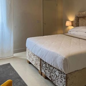 Camera con 2 camere da letto con letto king size